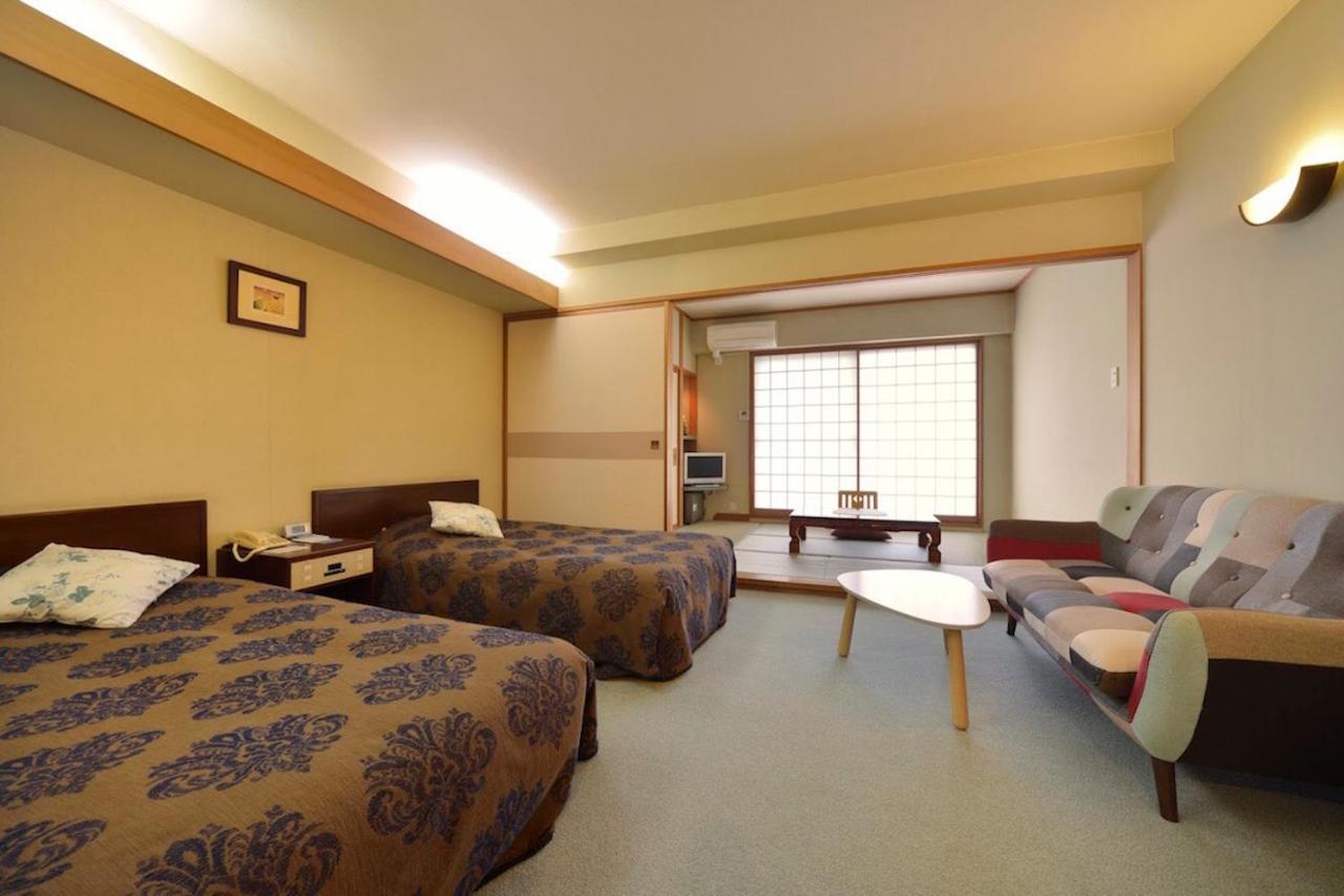 益子舘里山リゾートホテル エクステリア 写真